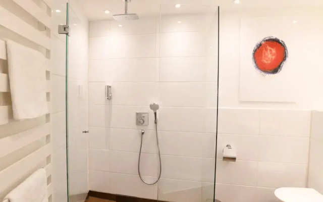 WESTSIDE Hotel Garni