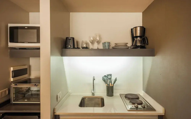 Modern Studio in heart Palermo T309