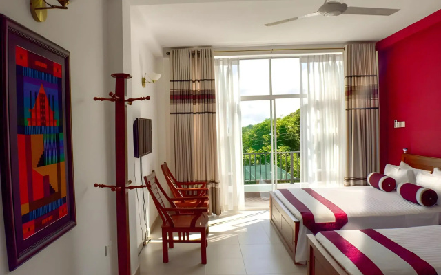 Villa Baywatch Rumassala