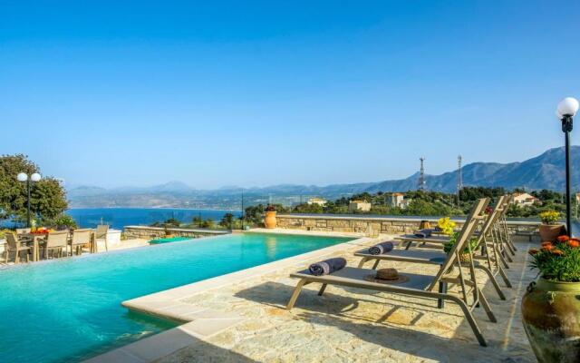 Maria's panoramic seaview House