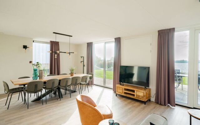 Resort De Kraaijenbergse Plassen 10279