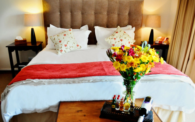Super Tubes Guesthouse