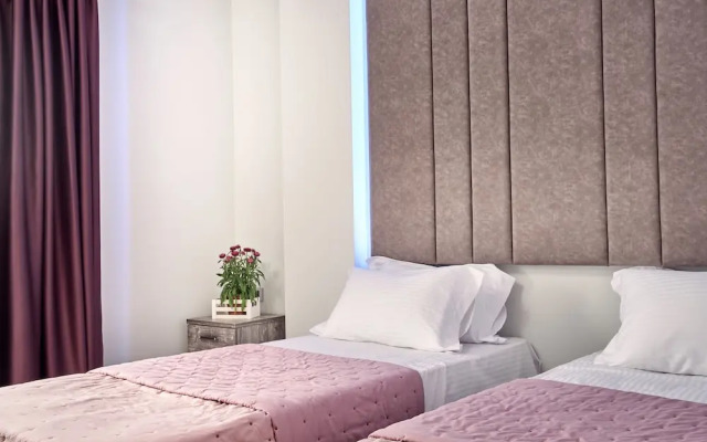 Savvas Luxury Suites