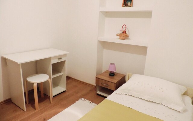 Awesome Home in Labin With Wifi and 3 Bedrooms