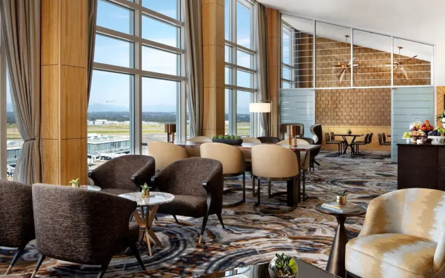 Fairmont Gold at Fairmont Vancouver Airport