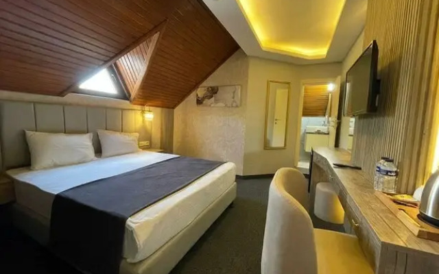 Yeni̇ Sevcan Hotel