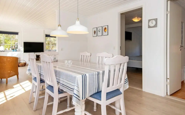 6 Person Holiday Home in Romo - фото 2