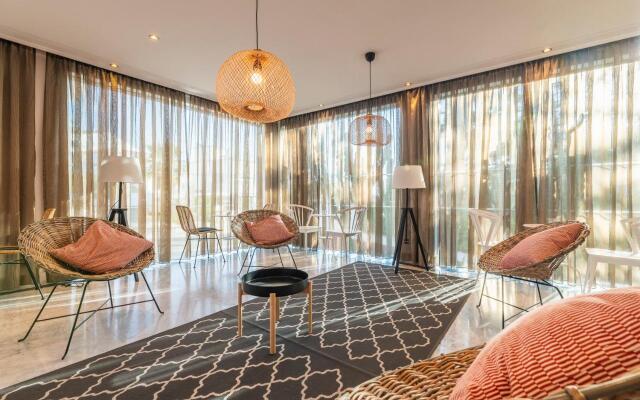 Topazio Vibe Beach Hotel & Apartments - Adults Friendly