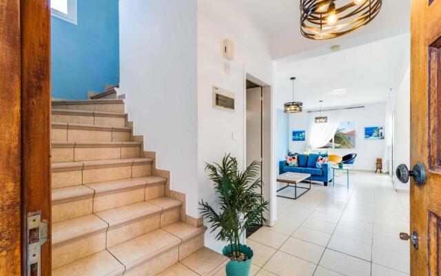 Villa Soraya 1 by Ezoria