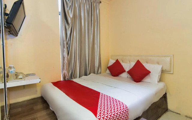 OYO 479 The Green Hotel