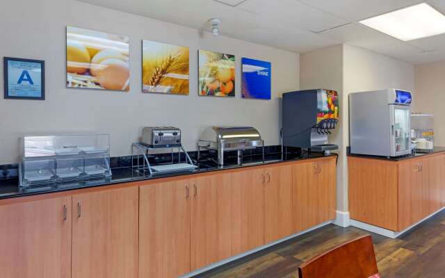 Comfort Suites Victorville-Hesperia