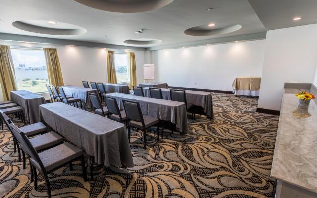 Holiday Inn Queretaro Zona Krystal by IHG