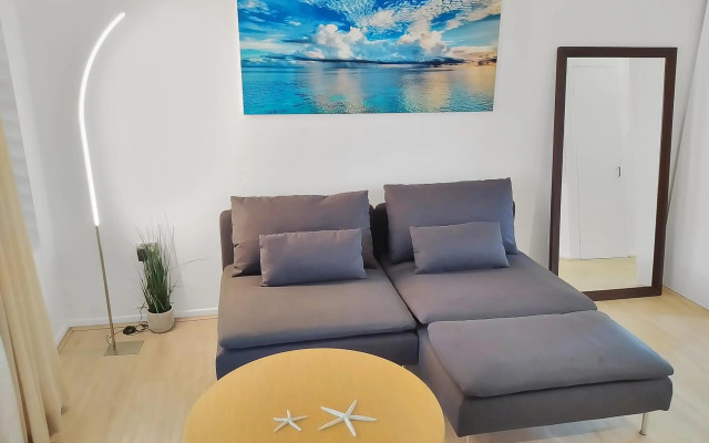 Palm Cove Beach Retreat - 1st Floor