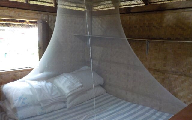 HangOut Beach & Resort