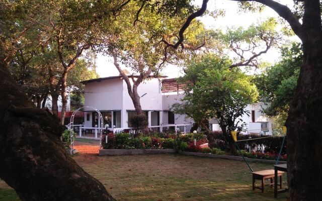 Vimal Holidays Resort