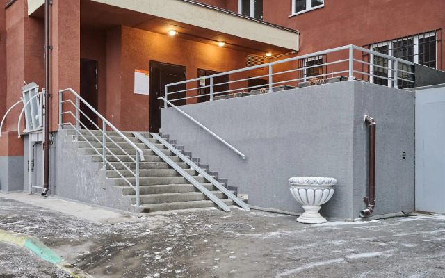 Apartments on 1st Okruzhnaya street, 5