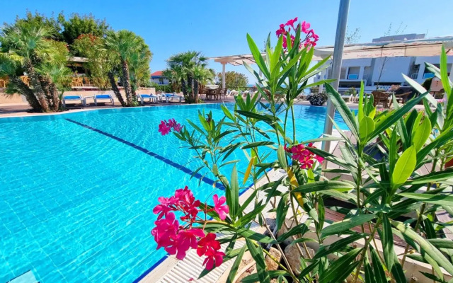 Vox Maris Grand Resort - Adults only