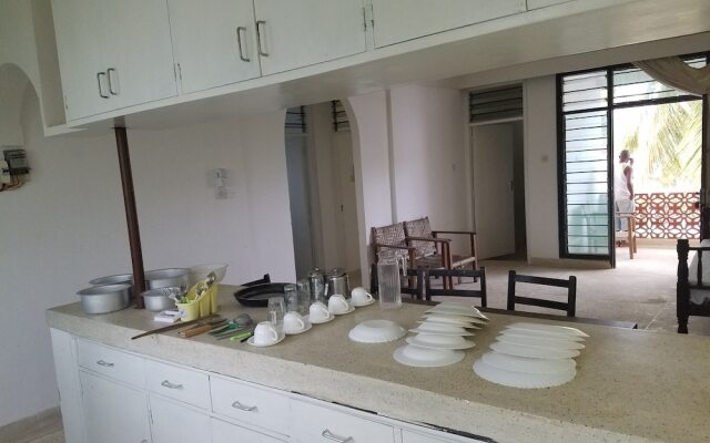 Malindi Holiday Apartments to let in Casuarina