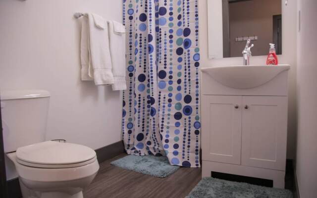 Lockerbie Square 2BR Apt Near Mass Ave