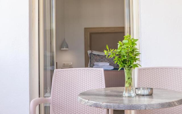 Argiri Apartments & Suites