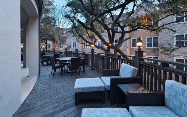 Courtyard by Marriott Austin The Domain Area