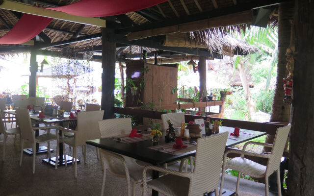 Oasis Resort
