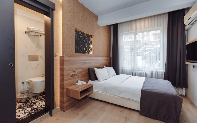 Aksular Hotel