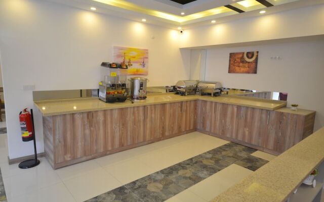 Elmas Otel