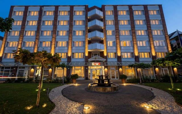 Best Western Plus Delta Park Hotel