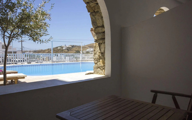 Mykonos Essence - Adults Only