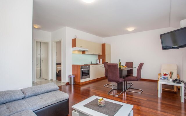Stunning Home in Malinska With Wifi and 1 Bedrooms