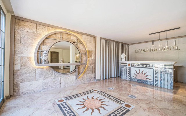 Elementa Boutique Hotel