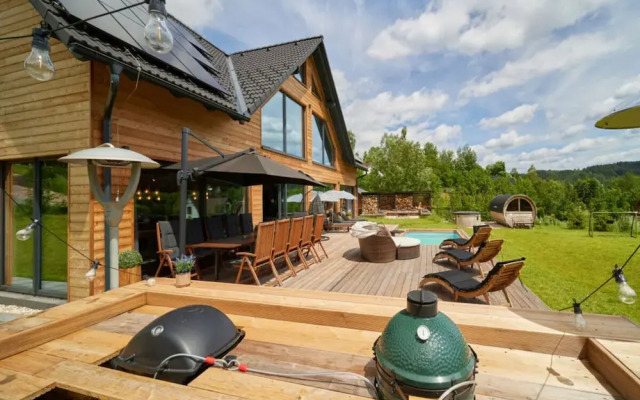 Welcoming Villa With Amenities