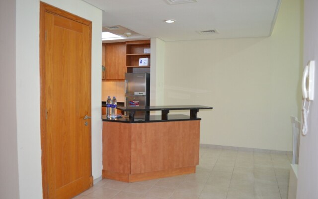 PNE - Furnished spacious bright 1BR