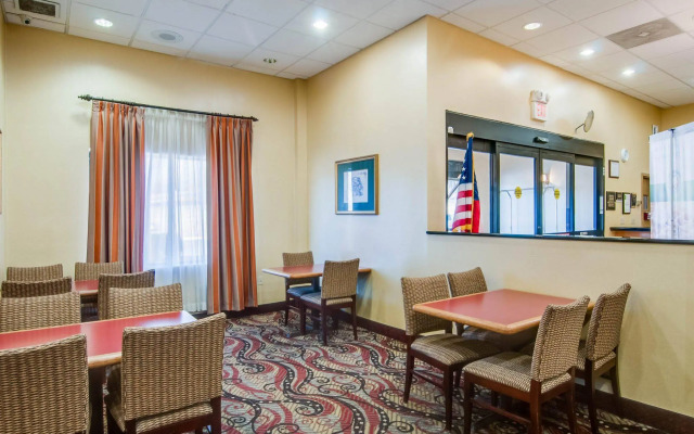 Spark by Hilton Lexington