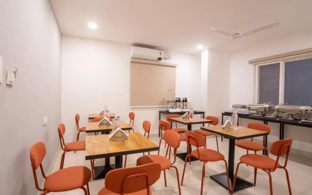 Treebo De Alphabet Gachibowli