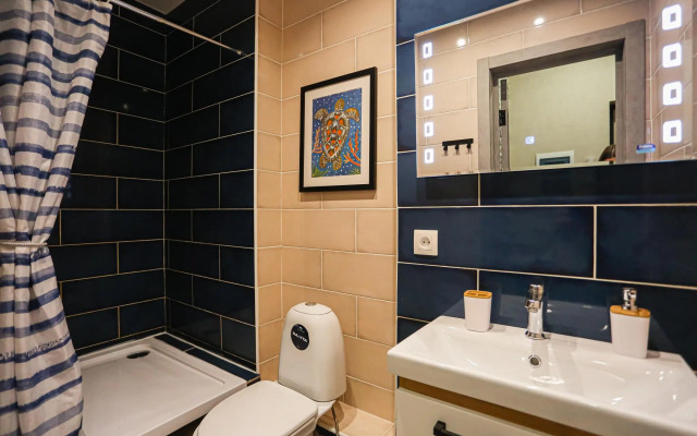 Квартиры у Петровны на улице Июльских Дней 1к1