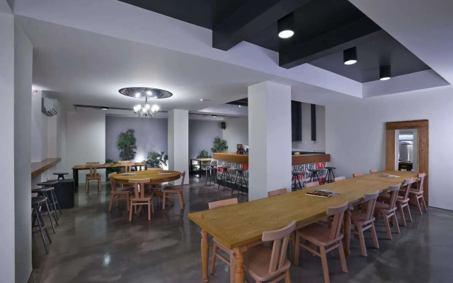 Golden Royal Hotel & Spa