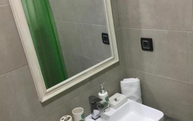Milmari Apartman Janus P24 P25