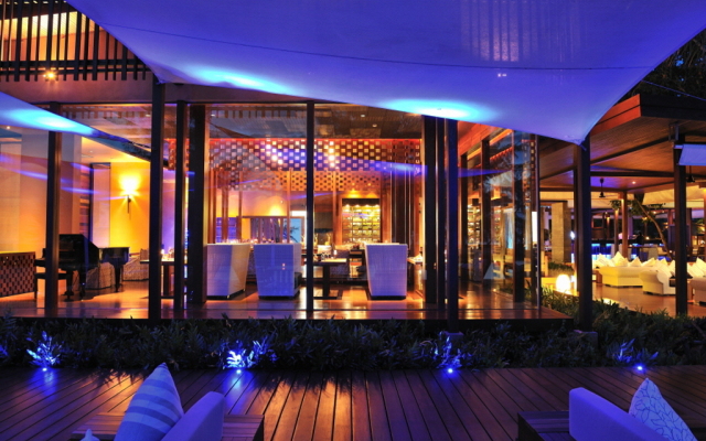 Wanakarn Beach Resort & Spa