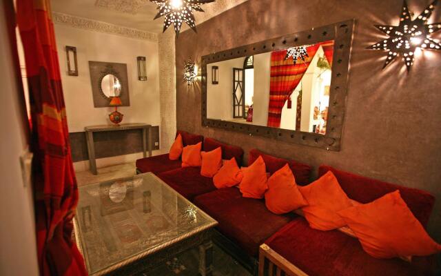 Riad Fabiola et Spa By La Siredrah