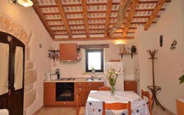 House Nadija