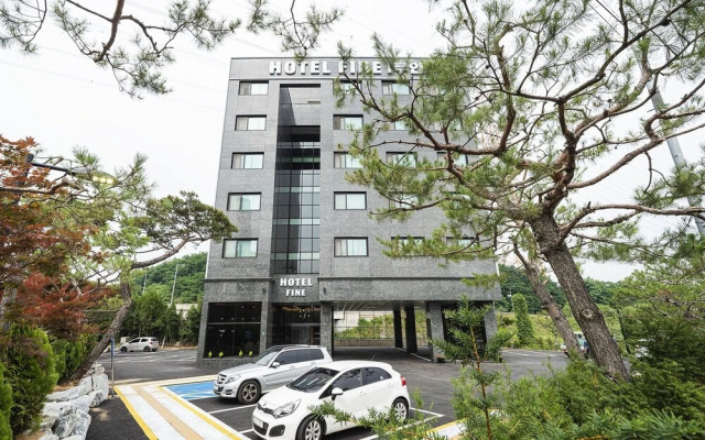 Yongin Pine