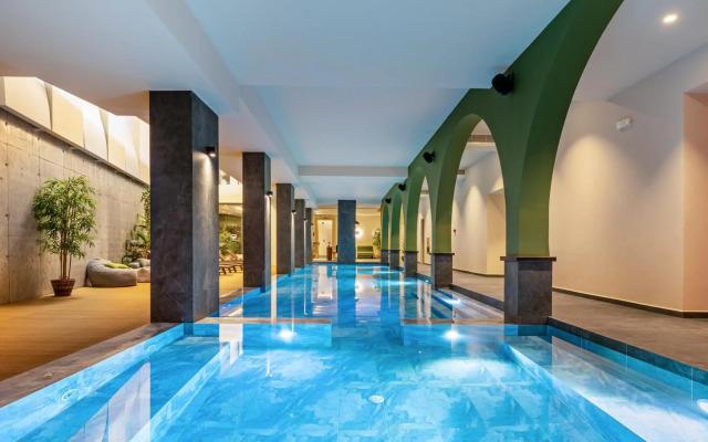 Minos Ambassador Suites & Spa - Adults only