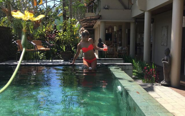 Ubud Suites