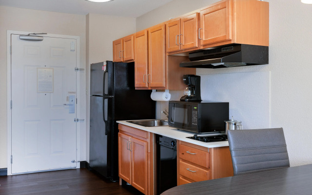 Candlewood Suites Medford by IHG