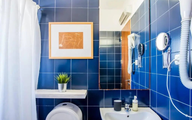 Beachside Paradise 5 Bdr 6 Baths Sleeps 9plus ppl