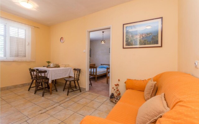 Amazing Apartment in Pakostane With 2 Bedrooms