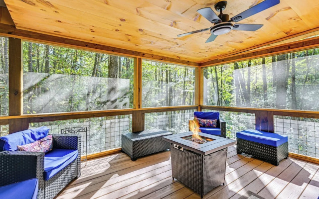 Near Hiking & Outdoor Rec: Cabin in Sapphire