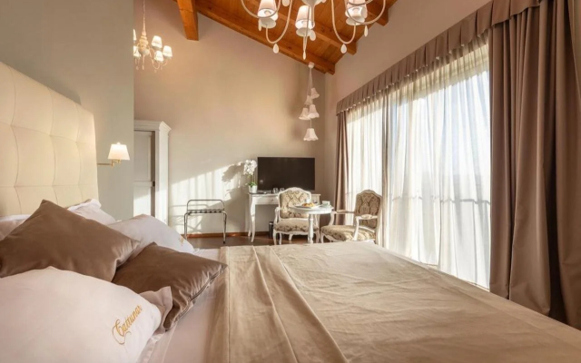 Wine Residence Cattunar